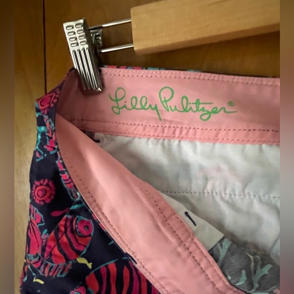 Lilly Pulitzer Callahan Short in Jammin Fish Size 10 - Picture 3 of 6